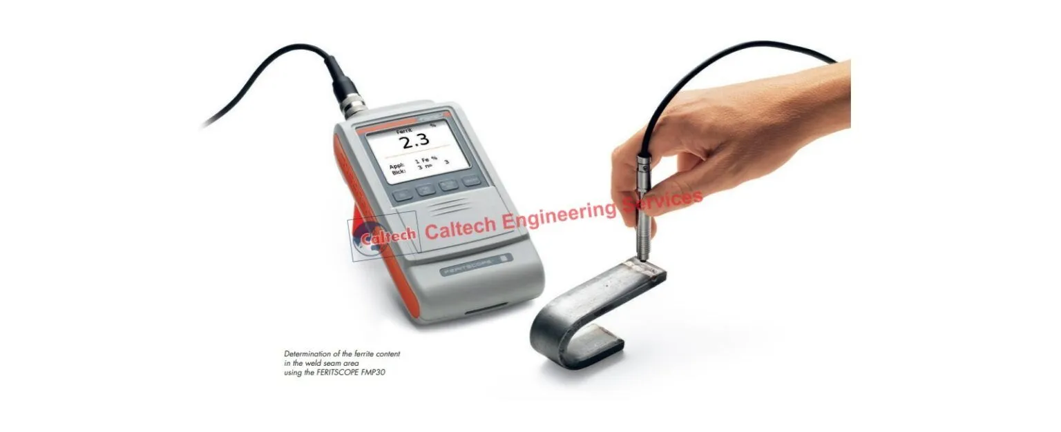 Ferritoscope FMP30 measuring ferrite content in a weld seam